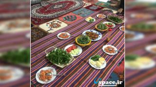 غذاهای محلی اقامتگاه بوم گردی نگارستان - خورموج - روستای میانخره
