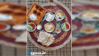 غذاهای محلی اقامتگاه بوم گردی نگارستان - خورموج - روستای میانخره
